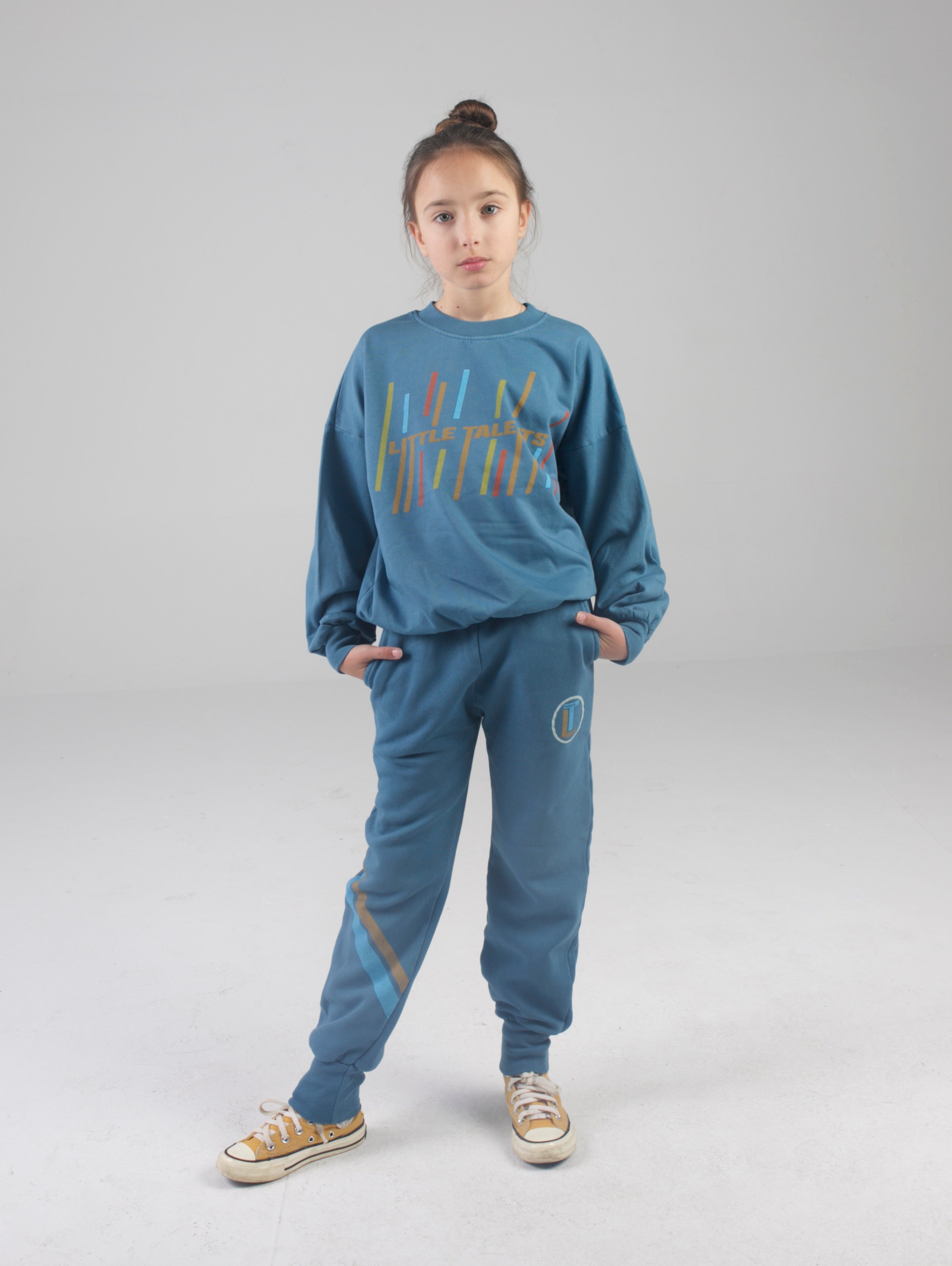 Blue oversized Little Talents sweatshirt