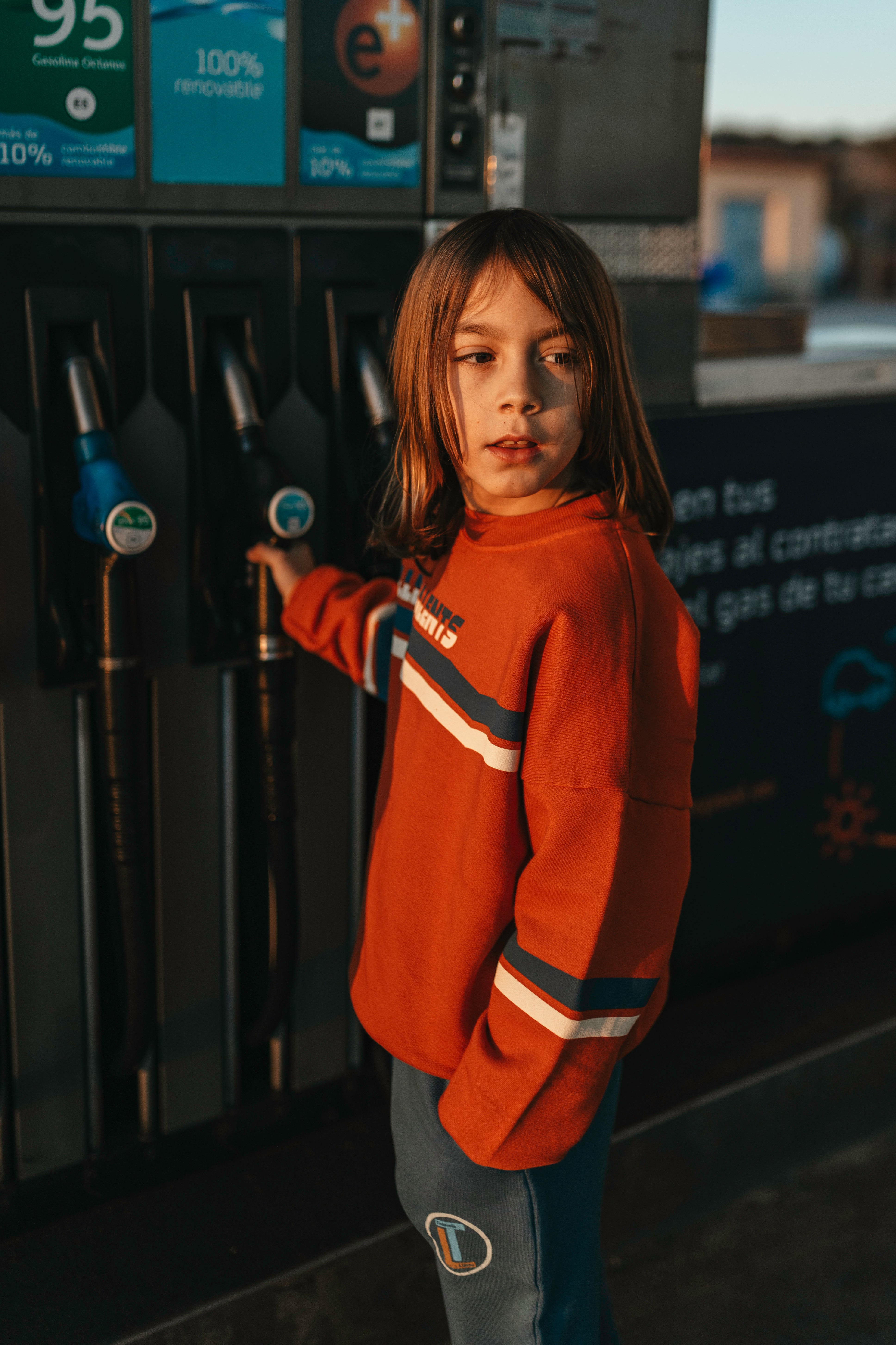 Orange oversized retro sweatshirt