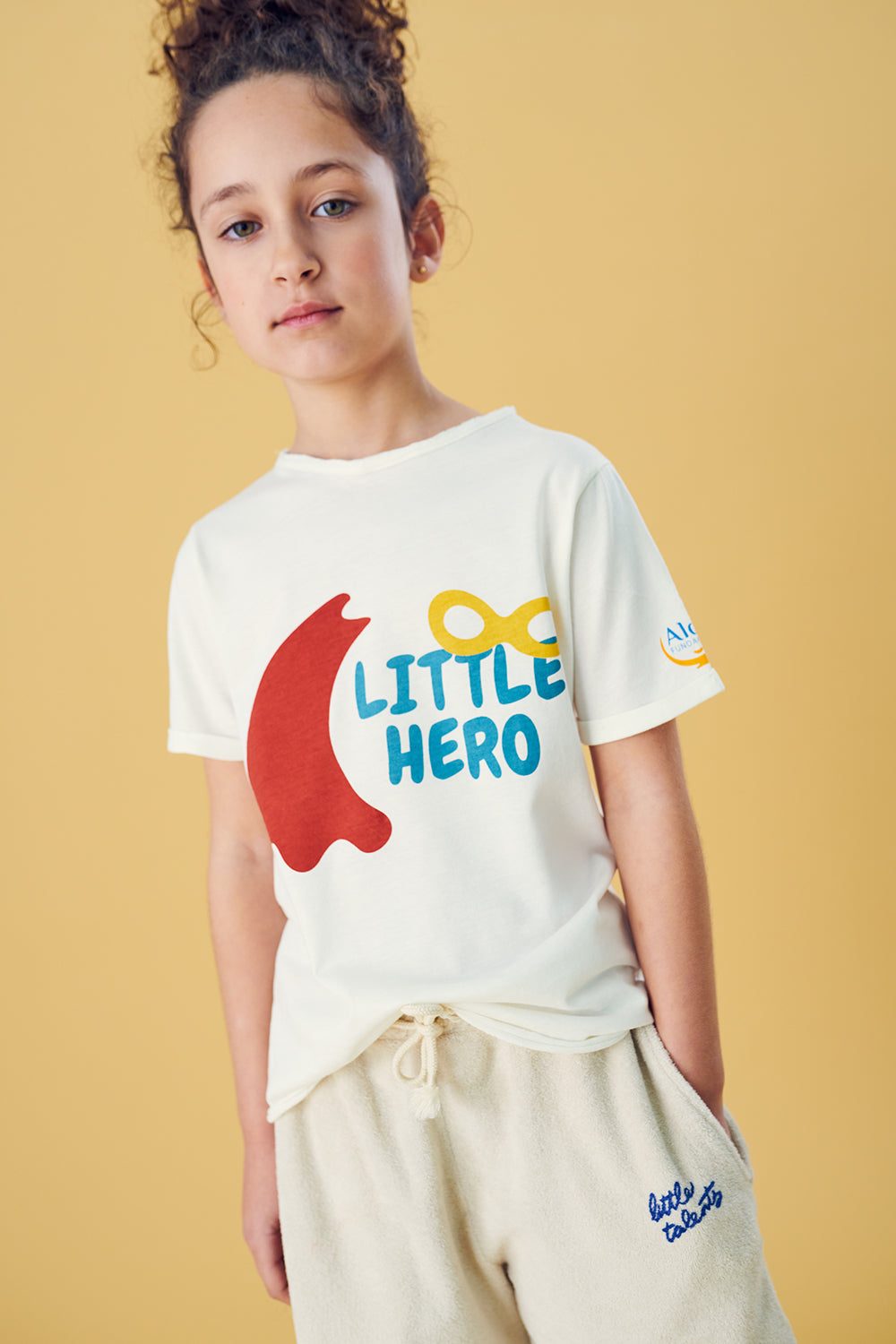 Little Hero T-shirt (colaboración con Fundación Aladina)